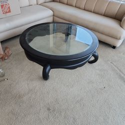 Round COFFEE TABLE