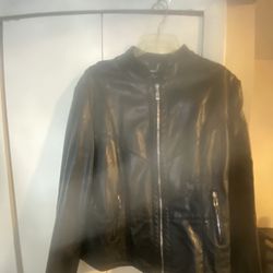 Pre Owned Polyurethane Jacket Great Condition 