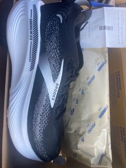 Brooks shoes