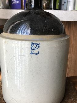 No.2 Stoneware Jug In Great Shape .Can’t Get Much Better Than This One
