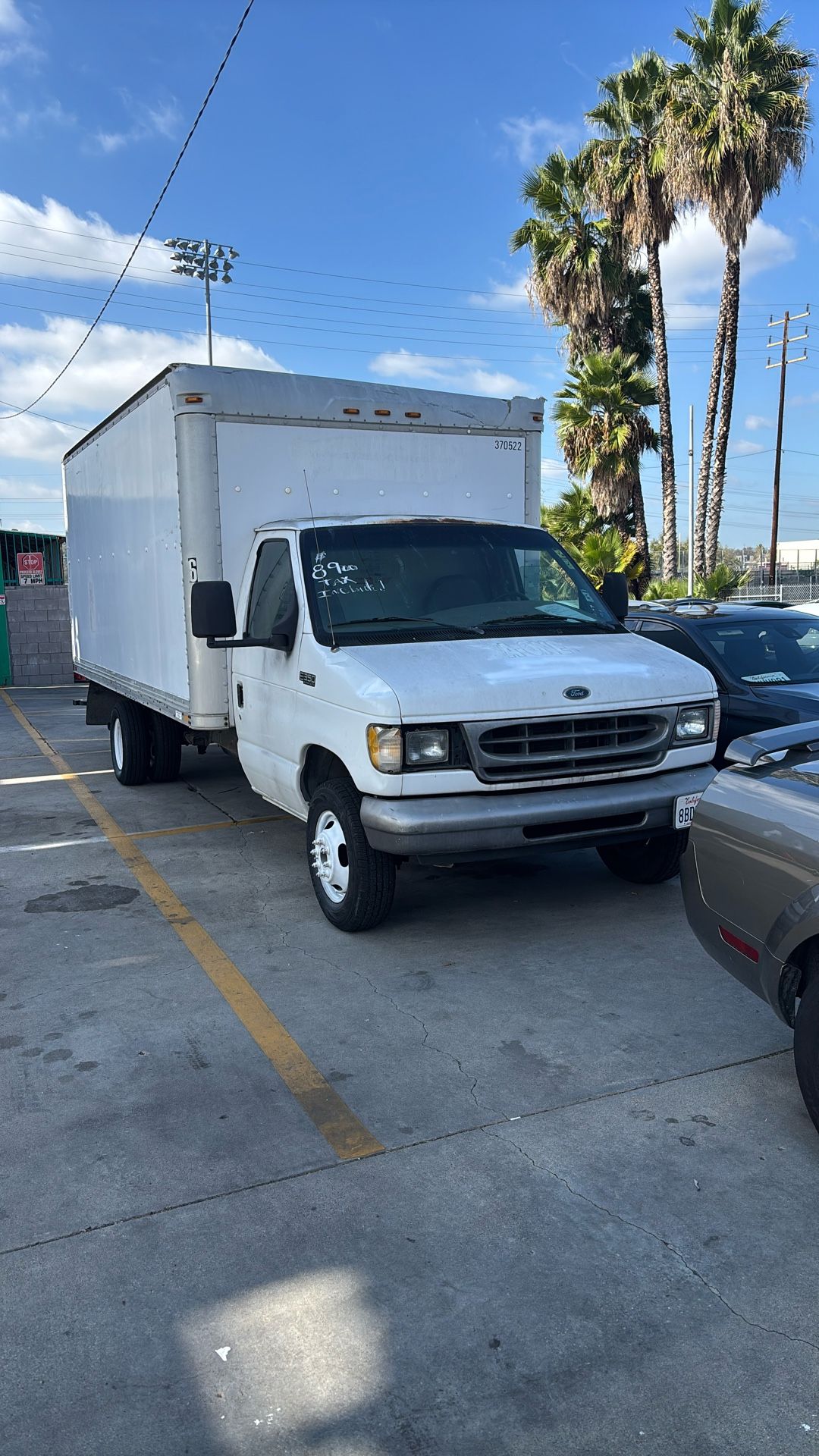 2000 Ford E-350
