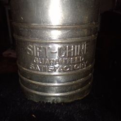 Sift-Chine 40s-50s Flour Sifter