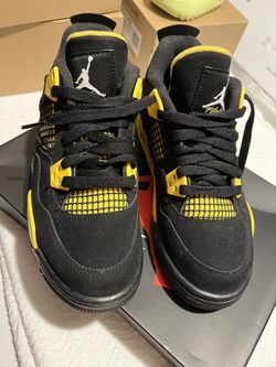 Jordan Retro 4 Size 4 Nuevos