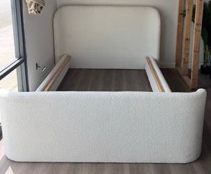 Boucle Winged Queen Bed