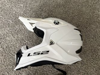 LS2 Subverter Evo dirtbike helmet