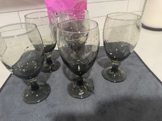 5 goblets glassware