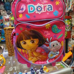Kid's Dora The Explorer backpack with wheels