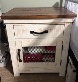 Bedroom set