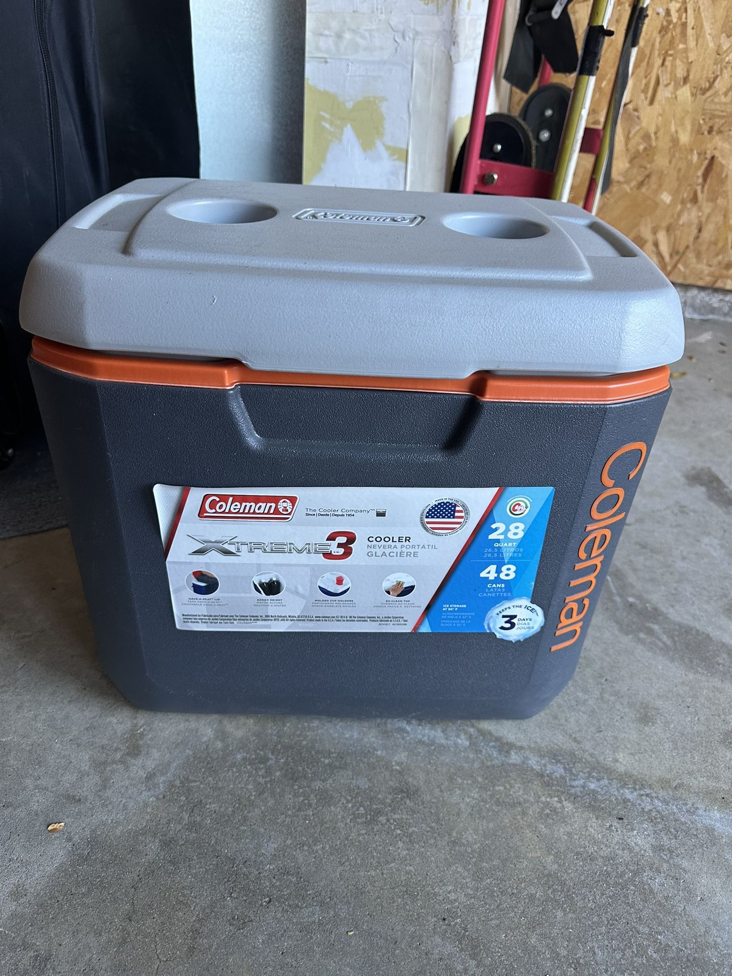 New Colman Cooler - 28 Quarts