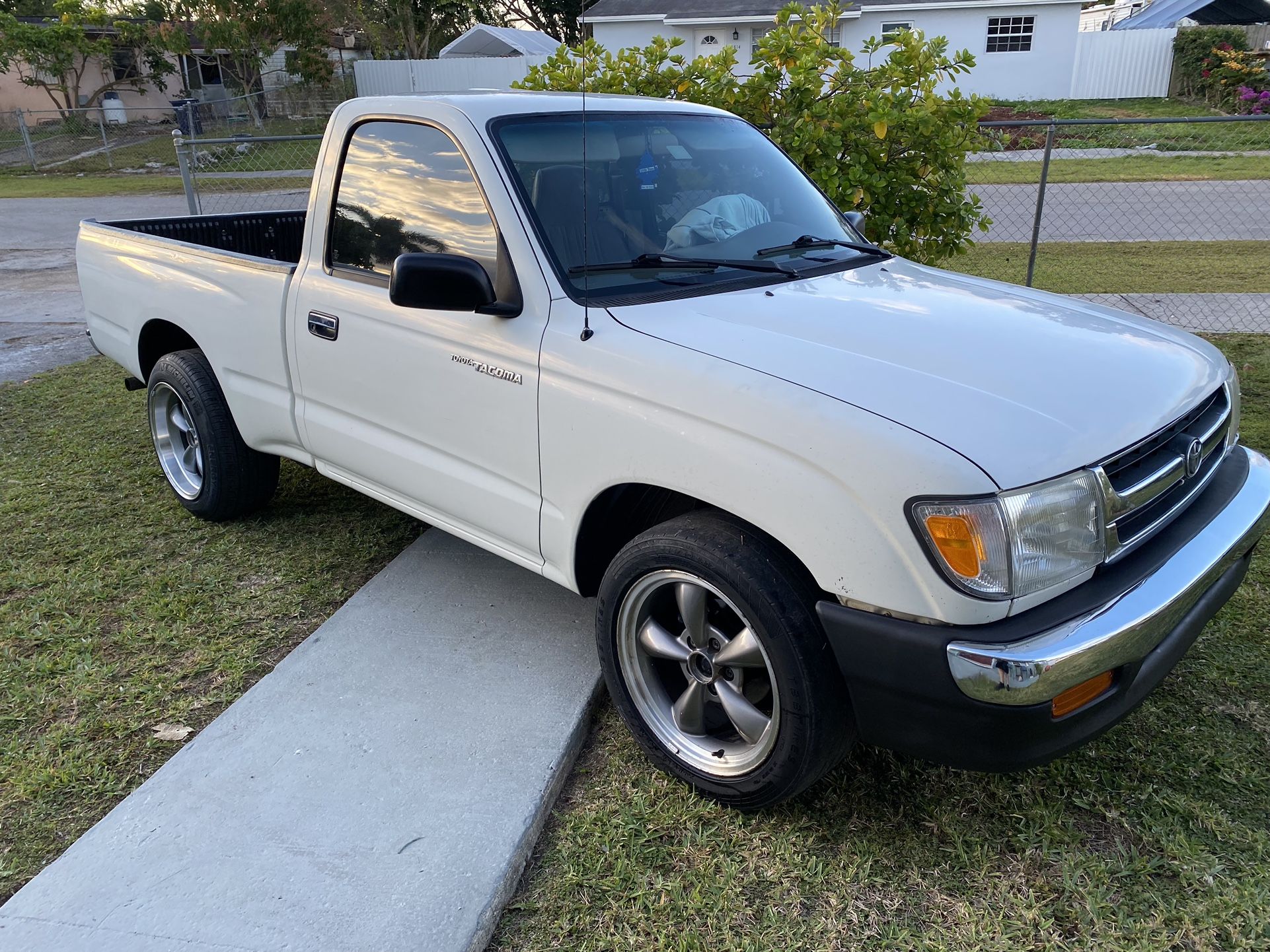 Toyota Tacoma