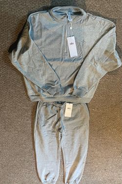 Alo sets colors navy blue and grey I have quarter zips and regular hoodies