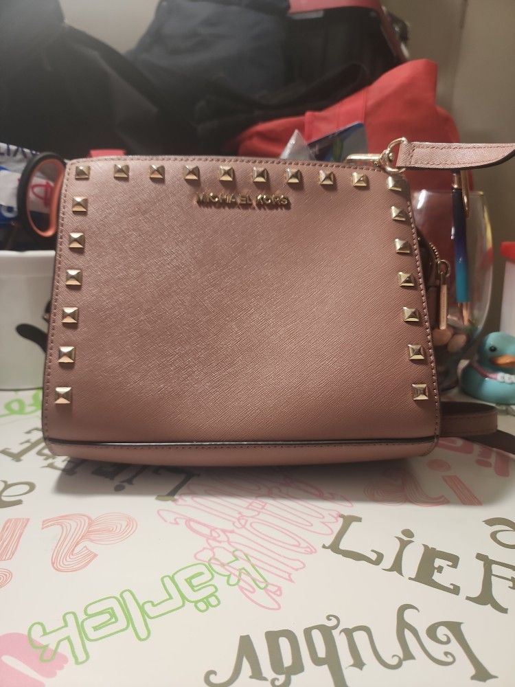 MICHAEL KORS BAG 🎒