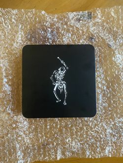 Babylon Fontaine Collectors Case