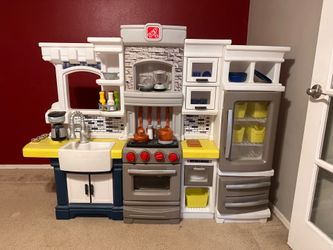 Step2 elegant edge play kitchen