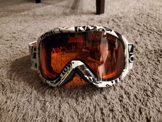 Snow Goggles