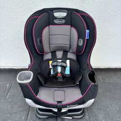 GRACO EXTEND2FIT CONVERTIBLE CAR SEAT!!