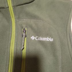 Columbia Winter Vest For Men's Size S AUTHENTIC 