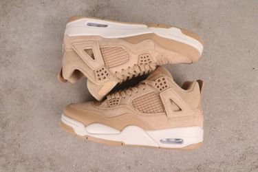 Air Jordan AJ4 WMNS Cozy Girl