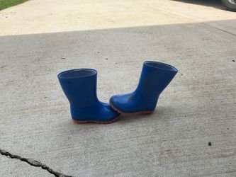 Boys rain boots