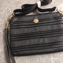 Chinese Laundry Handbag         11 inches x 8 inches Black 