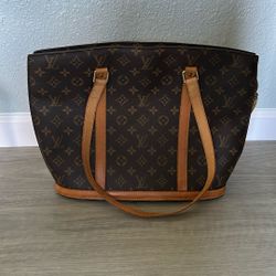 Louis Vuitton Purse 