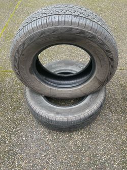 2 used 265/70R17 Pirelli scorpion tires