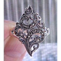 Size 8, 925 Sterling Silver Marcasite Swirl Ring