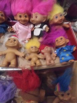 Vintage Troll Figures  lot