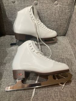 Riedell Figure Ice Skates Women’s size 8