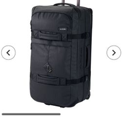 Dakine Rolling Travel Bag