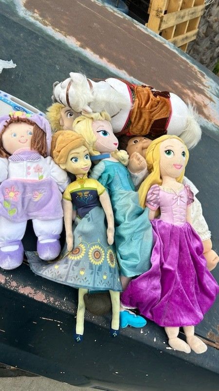 Disney Dolls Free