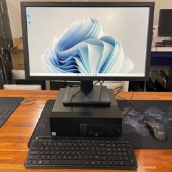 Dell P.C Windows 11 7th Gen 8GB DDR4 - SSD!! with Monitor // mouse // Keyboard Complete set.