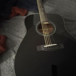 Yamaha Gutiar 6 String 