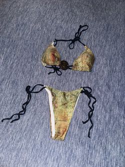 NWOT Olive green bikini set size S
