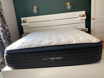 Queen Mattress - Helix $400