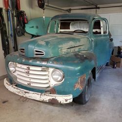 1948 Ford F1 Pickup Truck