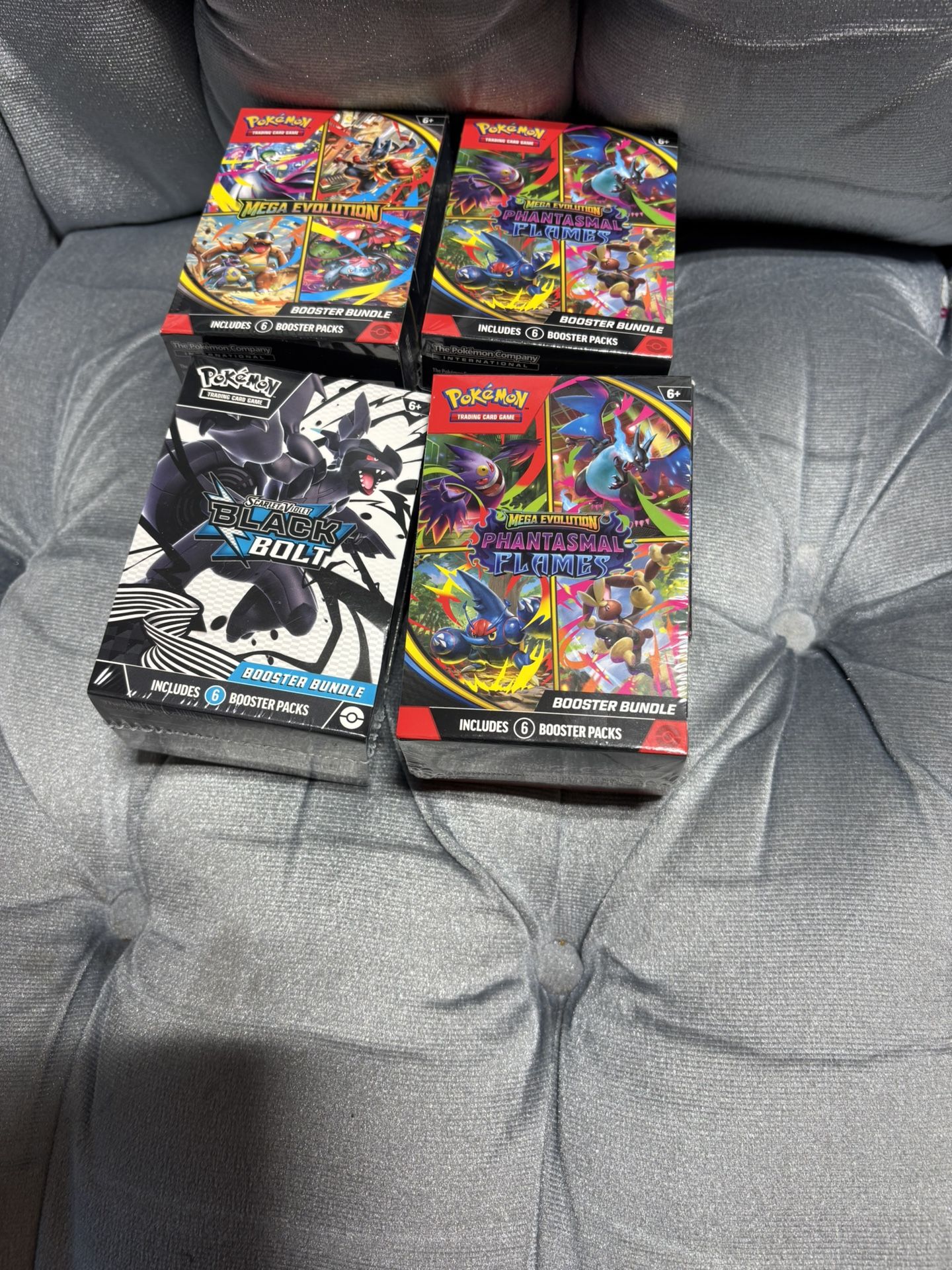 Pokémon Booster Bundles – Sealed 