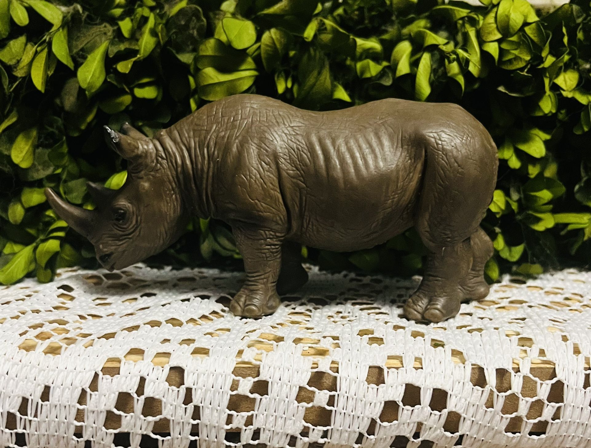RETIRED Vintage Schleich 2001 Black African Rhinoceros