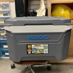  Brand NEW Igloo 60qt. Sunset Roller Cooler - Camping / All Purpose Extendible Tow Handle 4 Day 96 Hours Rated 