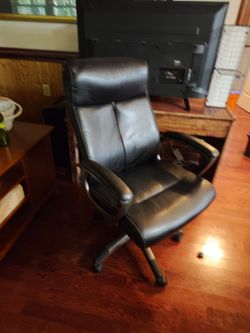 Black Office Chair