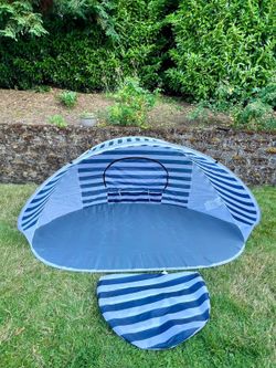 Pop up tent ⛺️