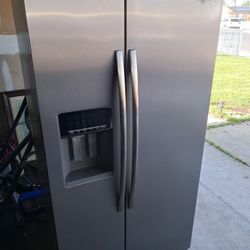 WHIRLPOOL REFRIGERATOR CAN DELIVER 