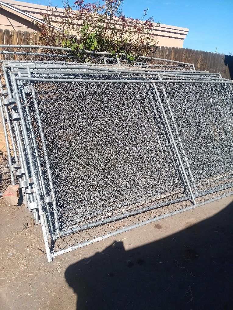 Chain Link Panels