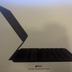 iPad Smart Keyboard Folio