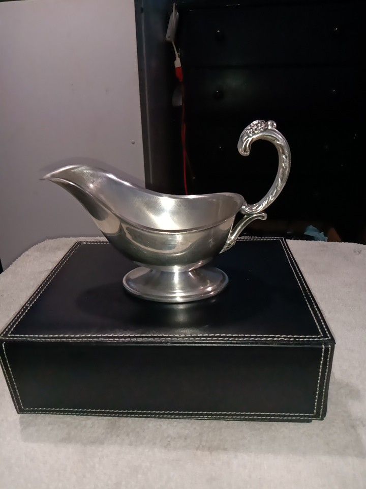 Gravy Dish Silver 15 Dollars