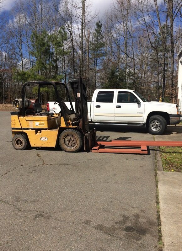 Caterpillar forklift with boom