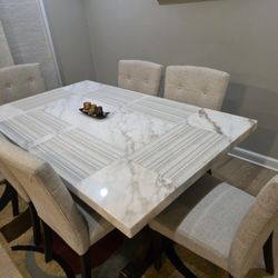 Marbke Table Dining Set 