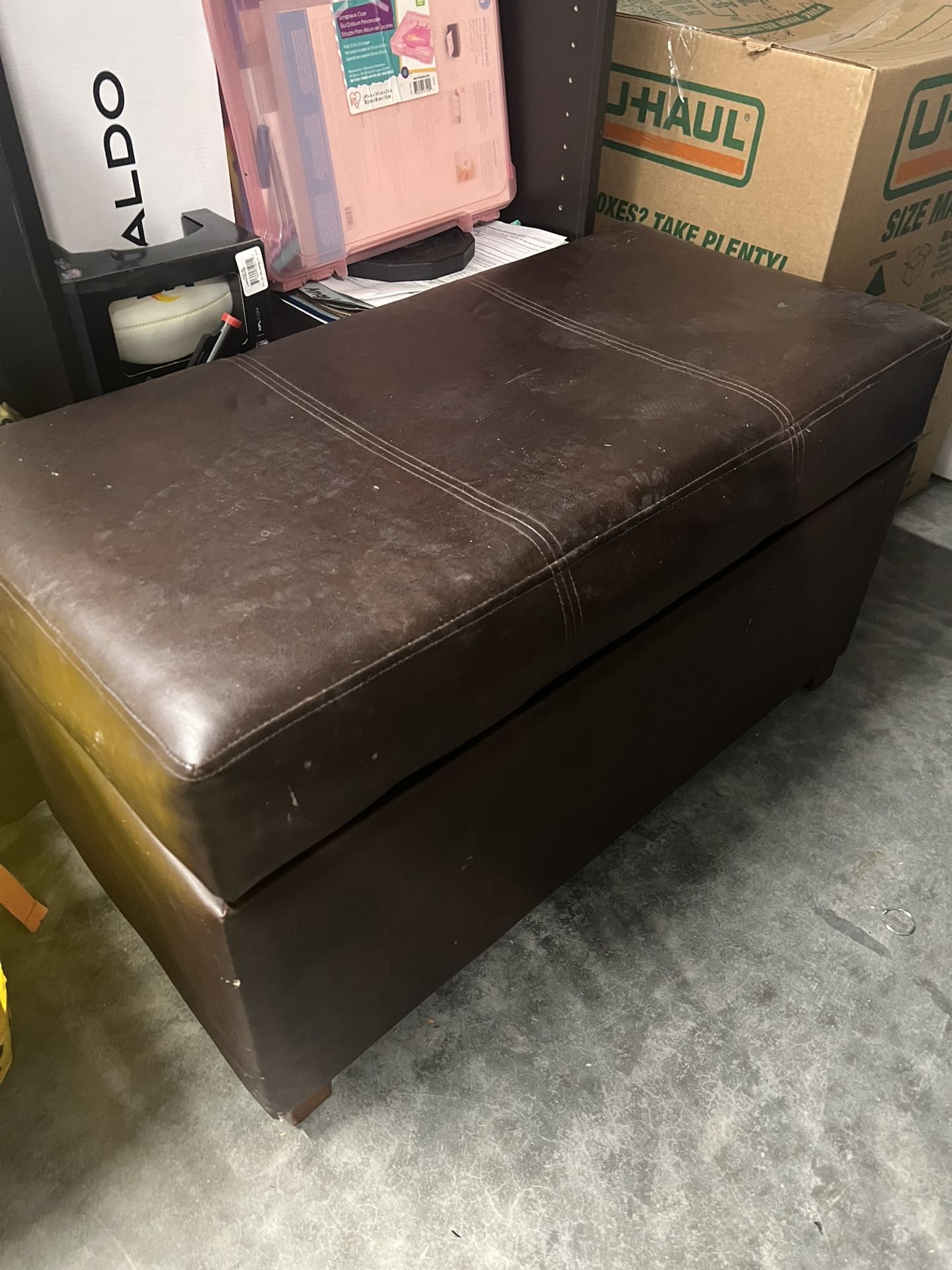Trunk/ Ottoman