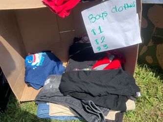Boy clothes size 6Y & 7 Y