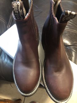 News work boots establo